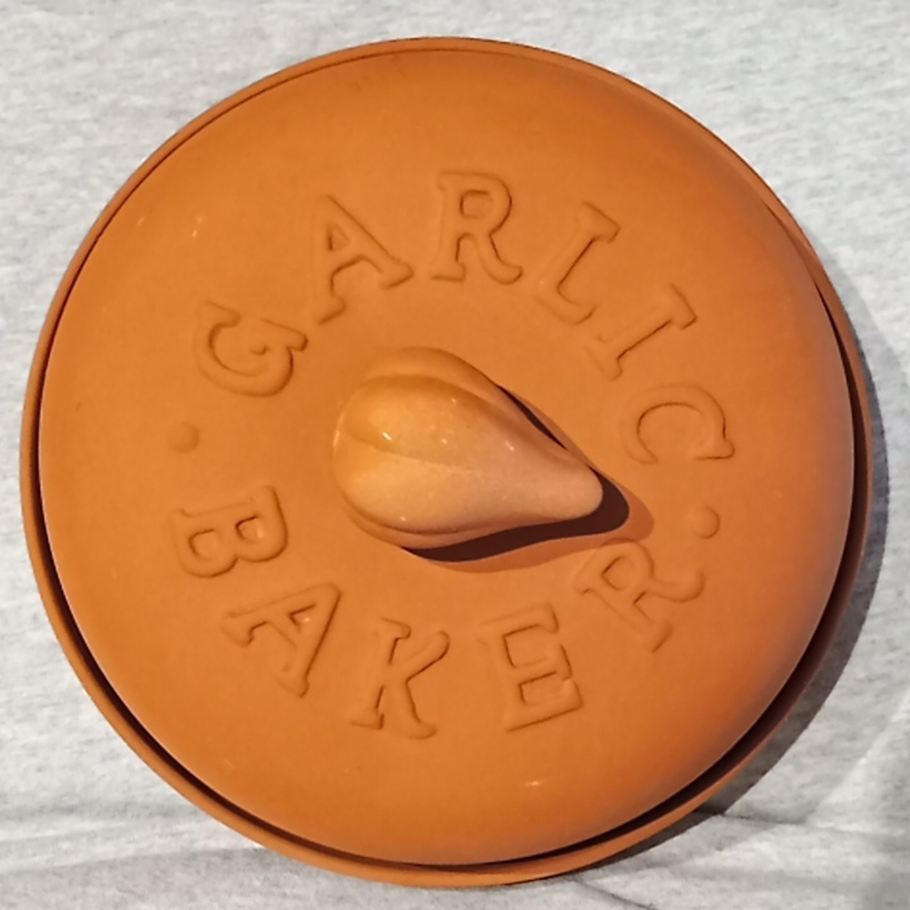 Large Terra Cotta Garlic Baker With Glazed Inside Base. Great Condition.